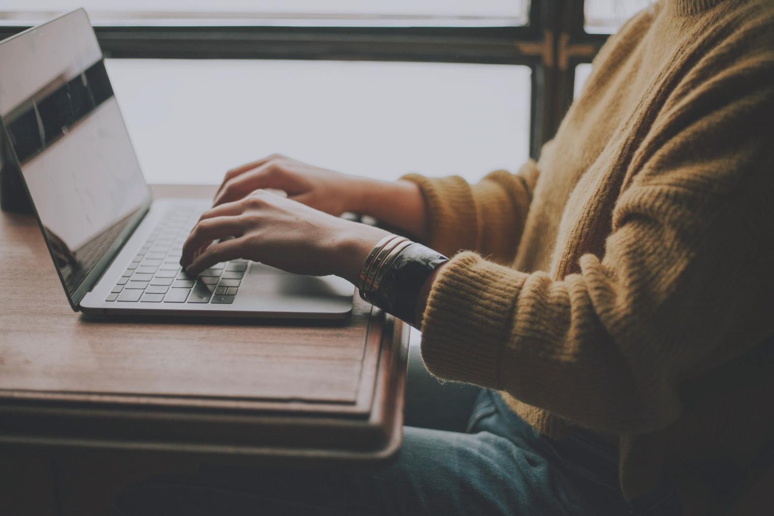 Sessione interattiva con istruttore e materiali didattici personalizzati